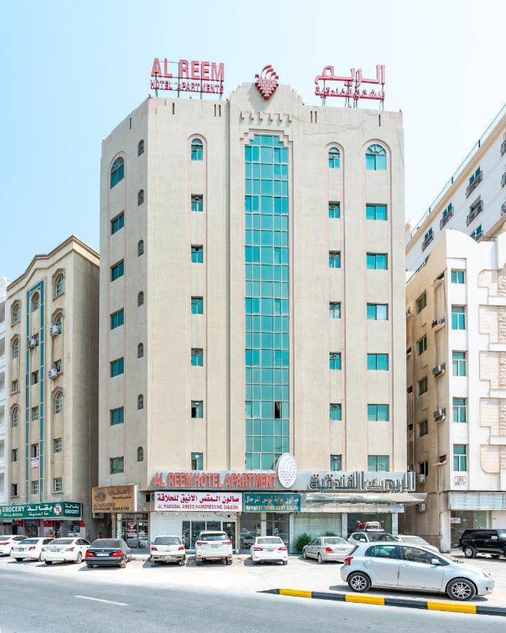 Al Reem Hotel Apartments Sharjah Exterior photo
